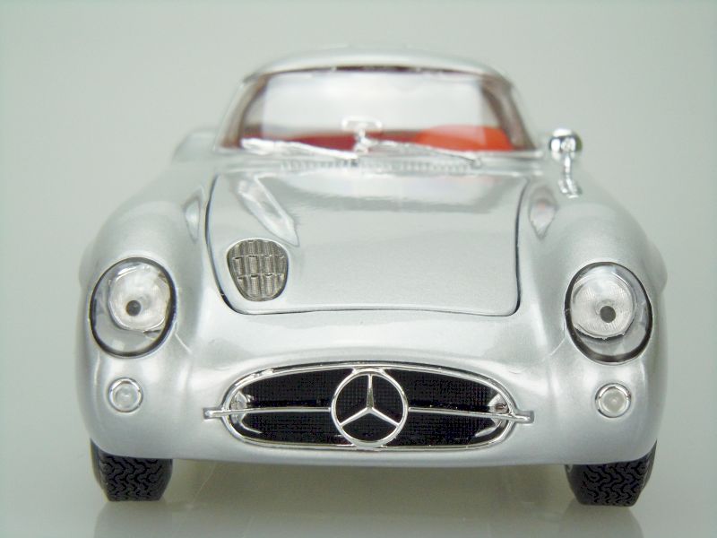 1955 Mercedes-Benz 300 SLR Uhlenhaut Coupe (PE) (Silver) 5